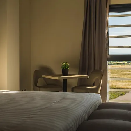Salina Hotel 4*